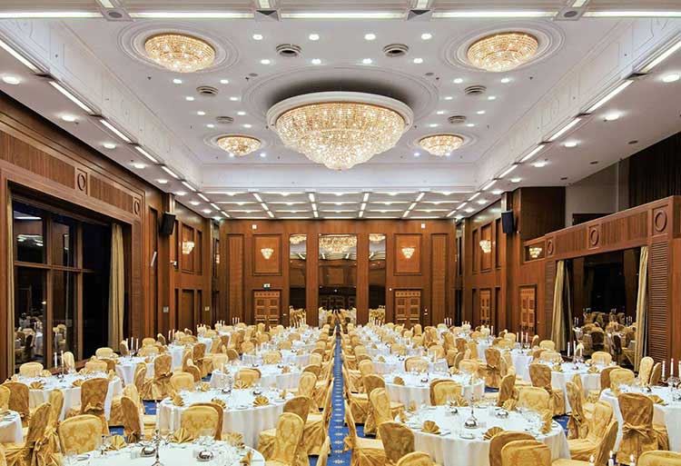 Commercial & Clubhouse Projects
